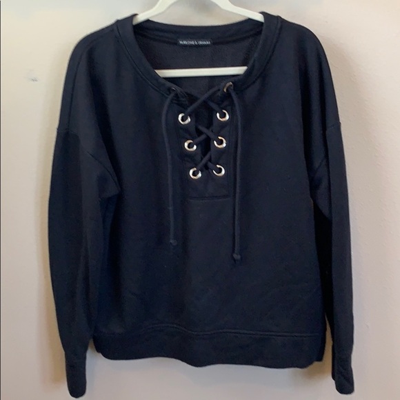 XL black lace up front sweatshirt - Picture 1 of 4